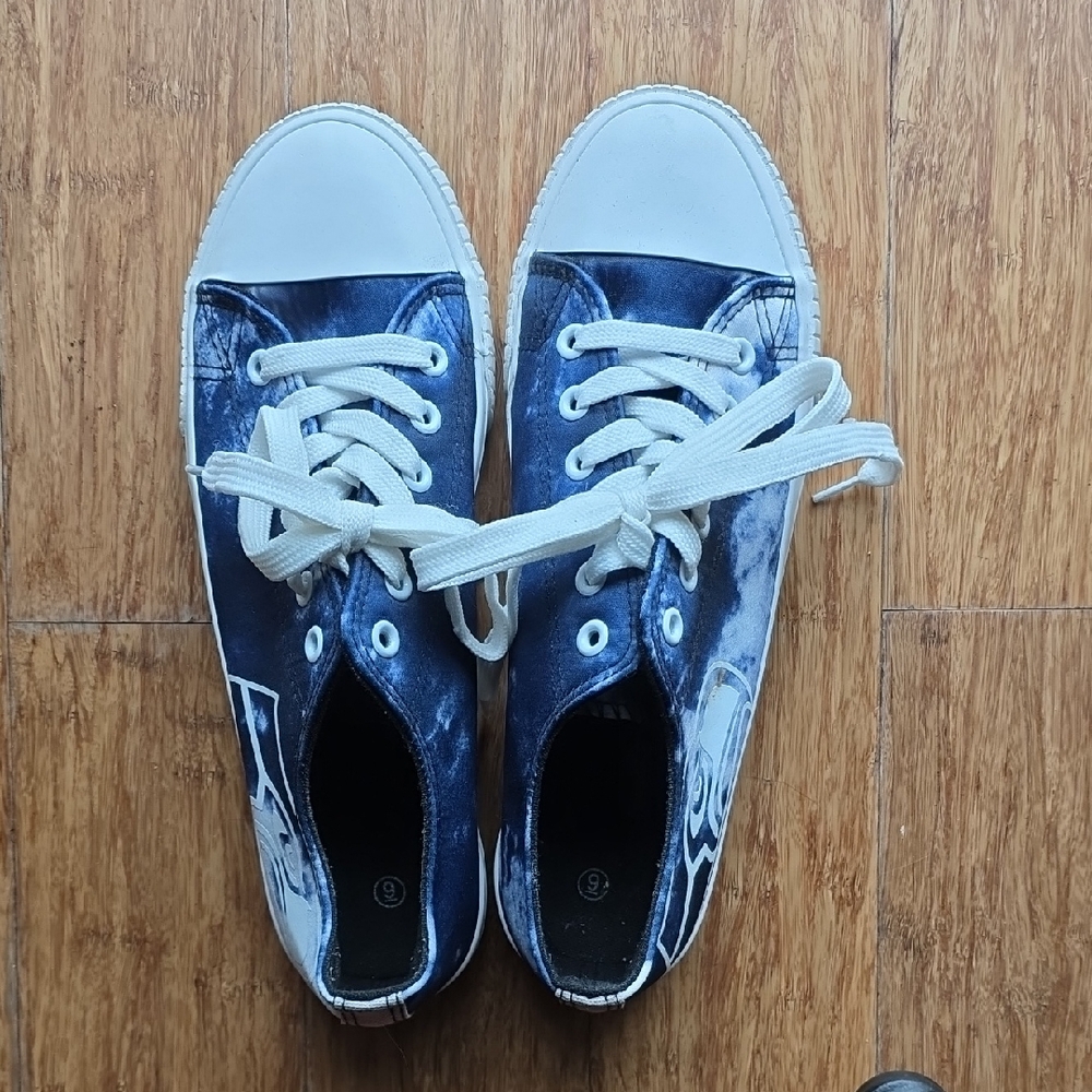 Seahawks Themed Canvas Sneakers